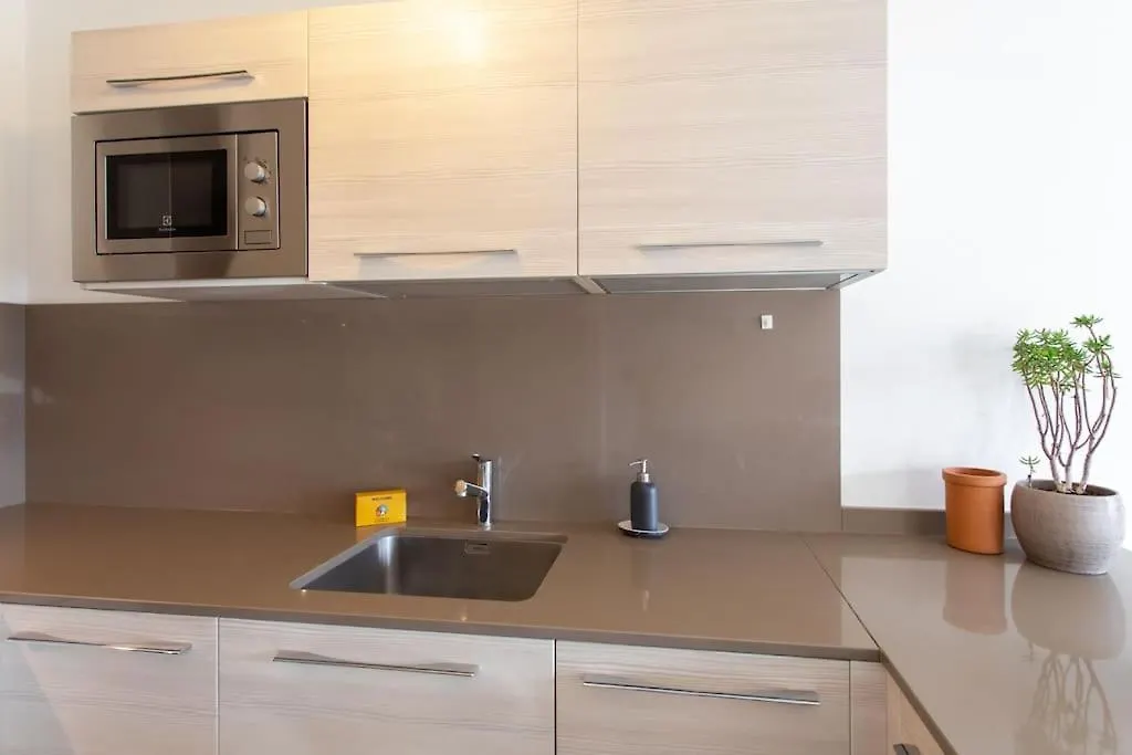 L8 Calm, Panoramic Sea View Withterrace, Parking & Ac Apartment Saint-Laurent-du-Var
