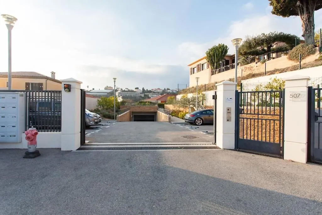 Appartement L8 Calm, Panoramic Sea View Withterrace, Parking & Ac à Saint-Laurent-du-Var