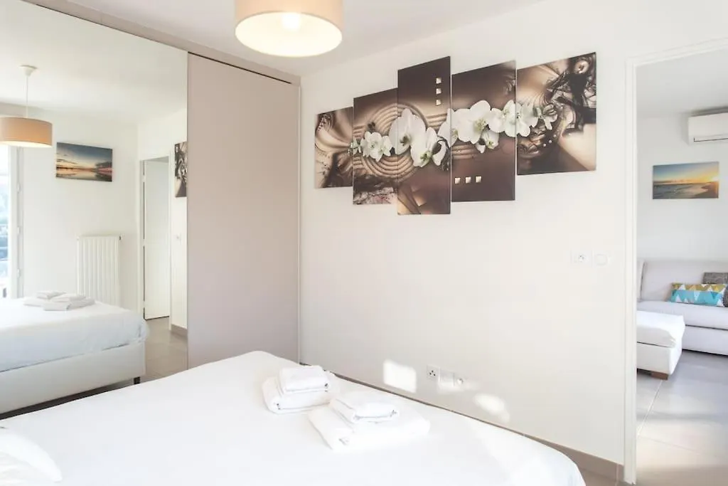 Appartement L8 Calm, Panoramic Sea View Withterrace, Parking & Ac à Saint-Laurent-du-Var