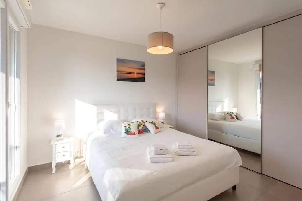 L8 Calm, Panoramic Sea View Withterrace, Parking & Ac Apartment Saint-Laurent-du-Var